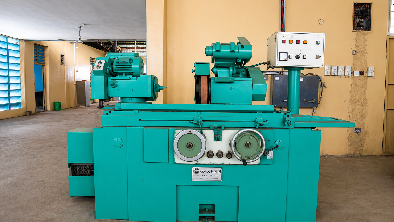 Vertical Surface Grinding Machine